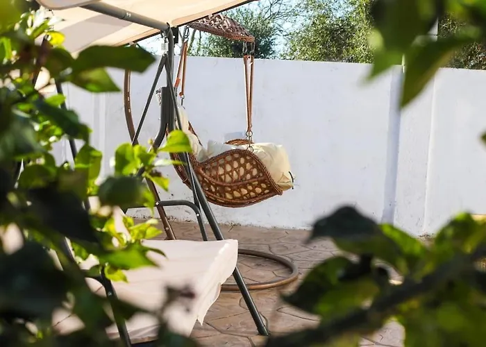 Casa Niovi, Acharavi